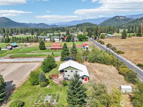 18527 Hazel Street Leavenworth WA 98826