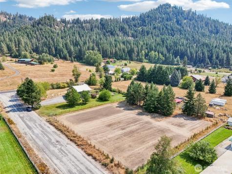 18527 Hazel Street Leavenworth WA 98826