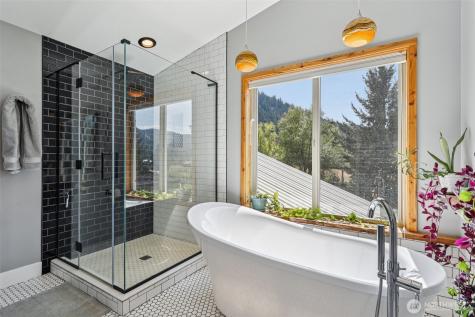 18527 Hazel Street Leavenworth WA 98826