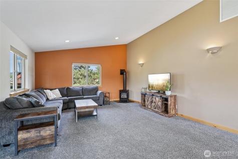 18527 Hazel Street Leavenworth WA 98826