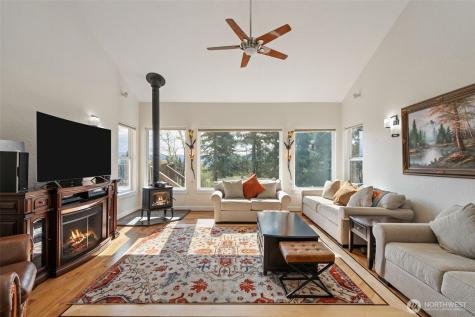 18414 NE 391st Street Amboy WA 98601