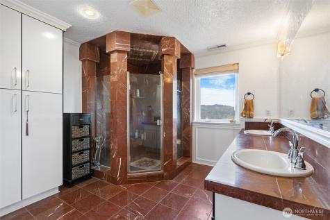 18414 NE 391st Street Amboy WA 98601