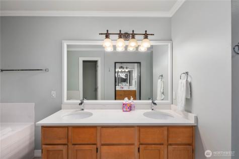 16502 NE 180th Place Woodinville WA 98072