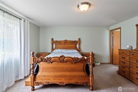 1704 197th Avenue SW Lakebay WA 98349