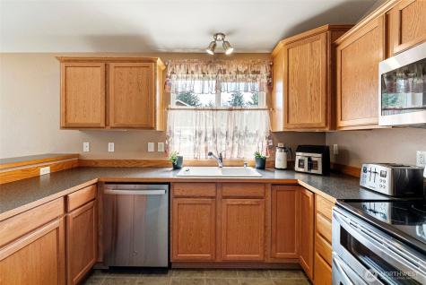 1704 197th Avenue SW Lakebay WA 98349