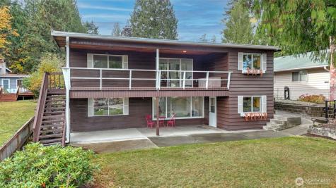 31430 W Lake Morton Drive SE Kent WA 98042