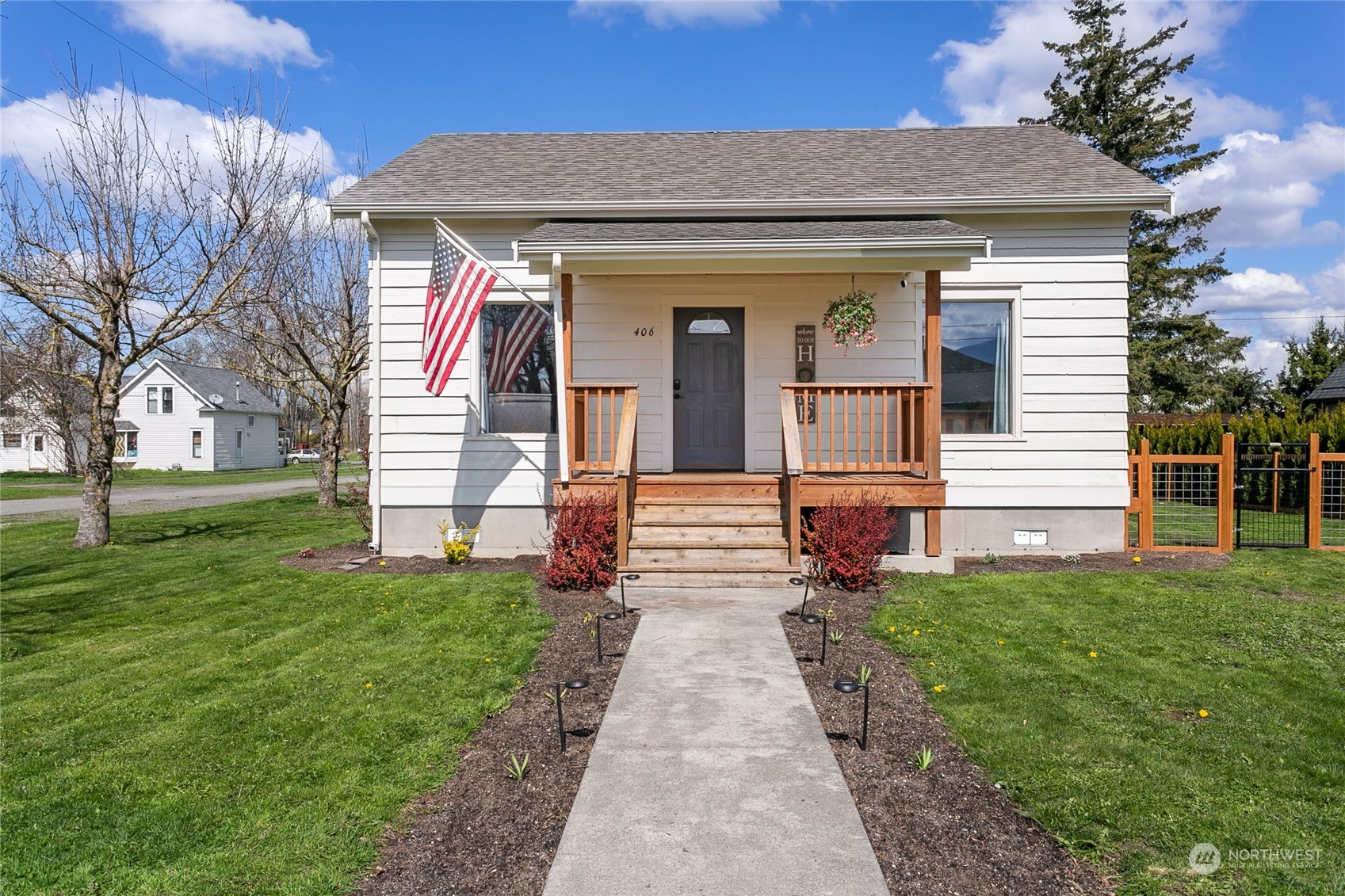 406 Cleveland Avenue Sumas WA 98295