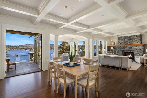 4102 100th Avenue SE Mercer Island WA 98040