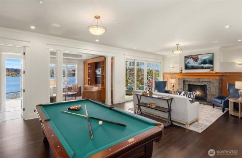 4102 100th Avenue SE Mercer Island WA 98040
