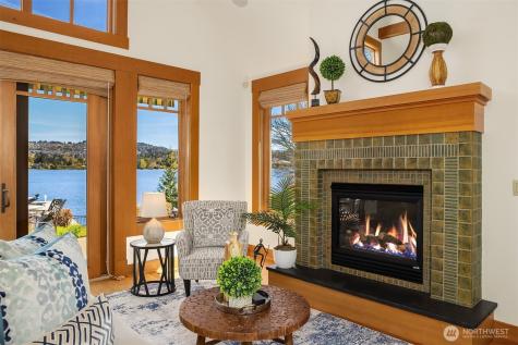 4102 100th Avenue SE Mercer Island WA 98040