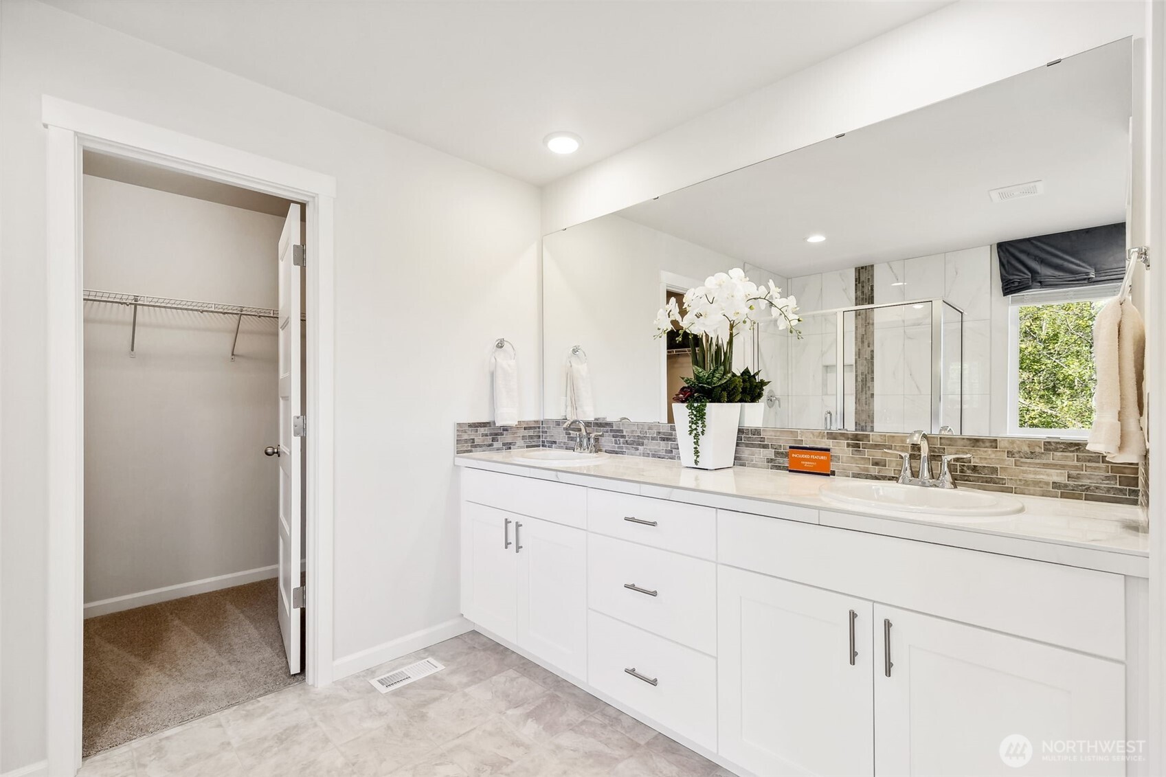 27018 30th Place S Kent WA 98032