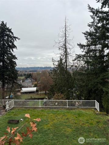 2405 Terrace Drive SE Puyallup WA 98372