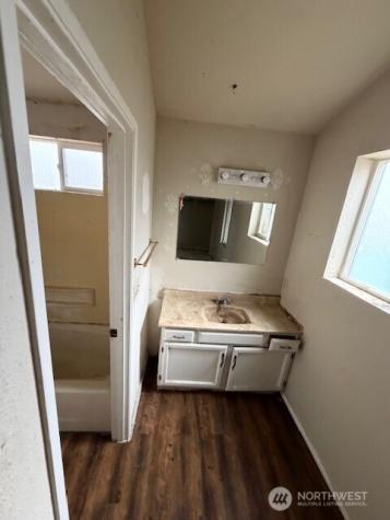 2323 99th Street E Tacoma WA 98445