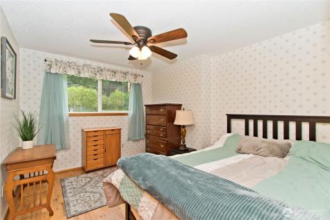 25040 180th Avenue SE Kent WA 98042