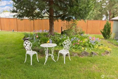 25040 180th Avenue SE Kent WA 98042