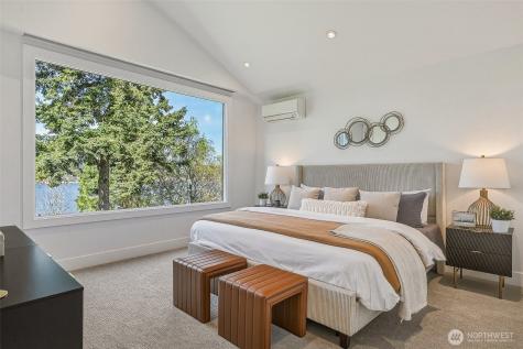 15211 61st Place NE Kenmore WA 98028