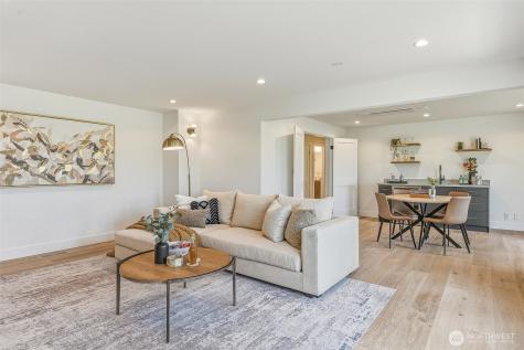 15211 61st Place NE Kenmore WA 98028