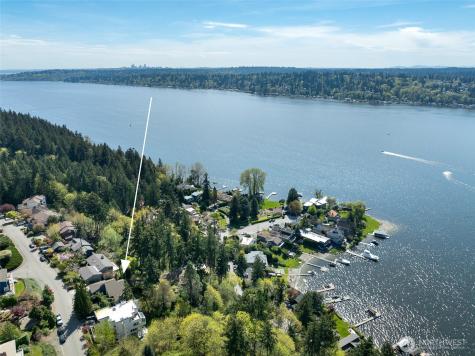 15211 61st Place NE Kenmore WA 98028