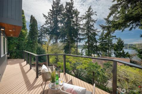 15211 61st Place NE Kenmore WA 98028
