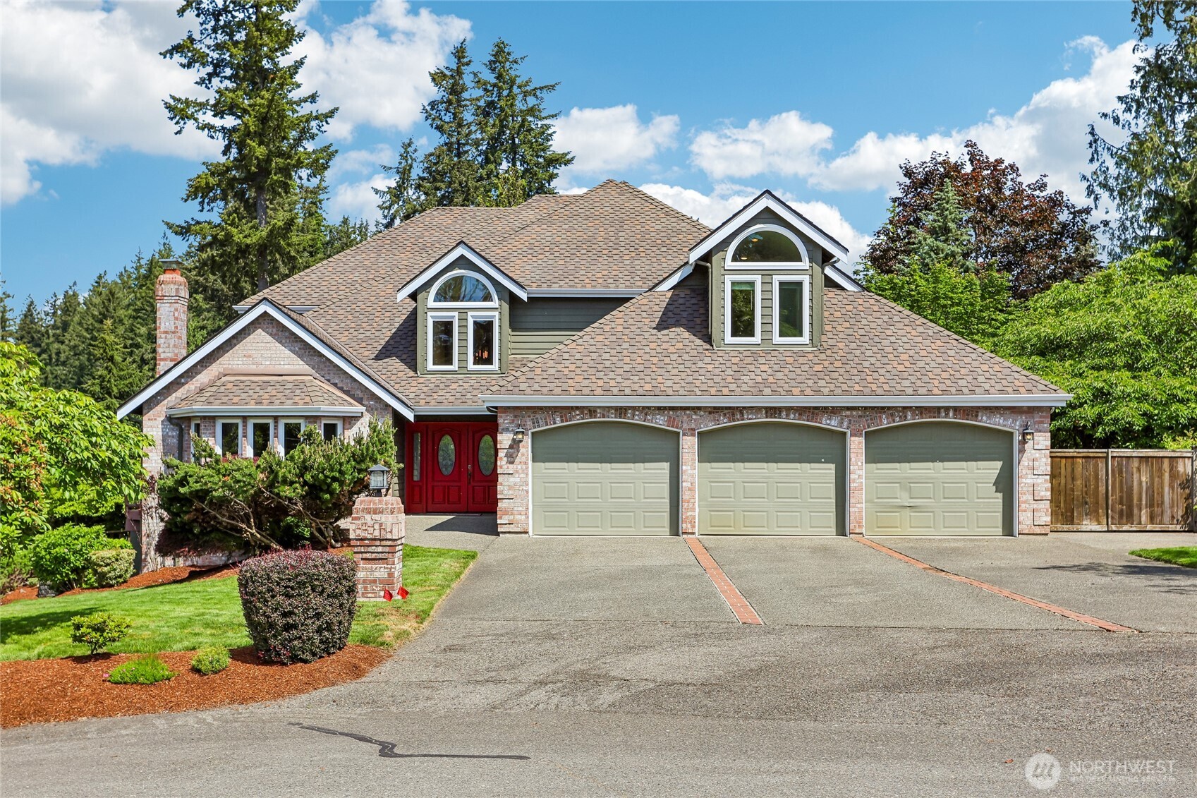 23200 SE 253rd Place Maple Valley WA 98038
