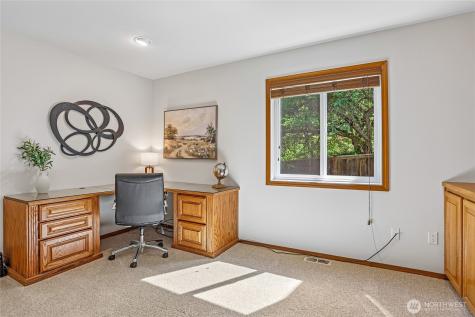 23200 SE 253rd Place Maple Valley WA 98038