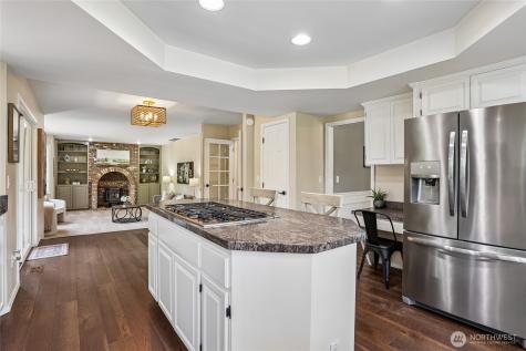 23200 SE 253rd Place Maple Valley WA 98038