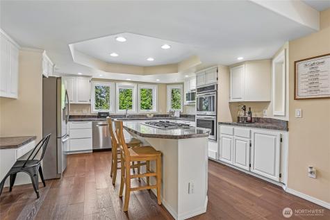 23200 SE 253rd Place Maple Valley WA 98038
