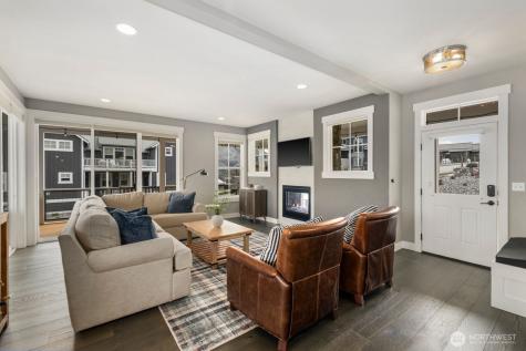 298 Bobcat Lane Chelan WA 98816
