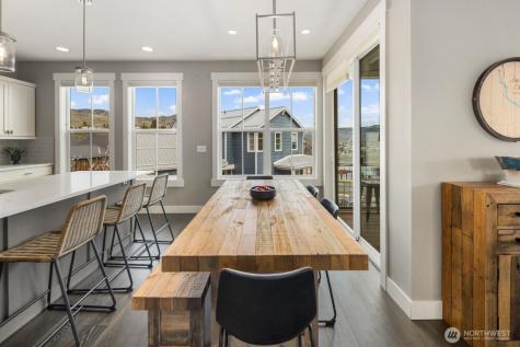 298 Bobcat Lane Chelan WA 98816