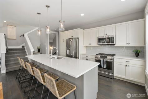 298 Bobcat Lane Chelan WA 98816