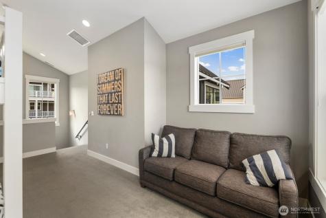 298 Bobcat Lane Chelan WA 98816