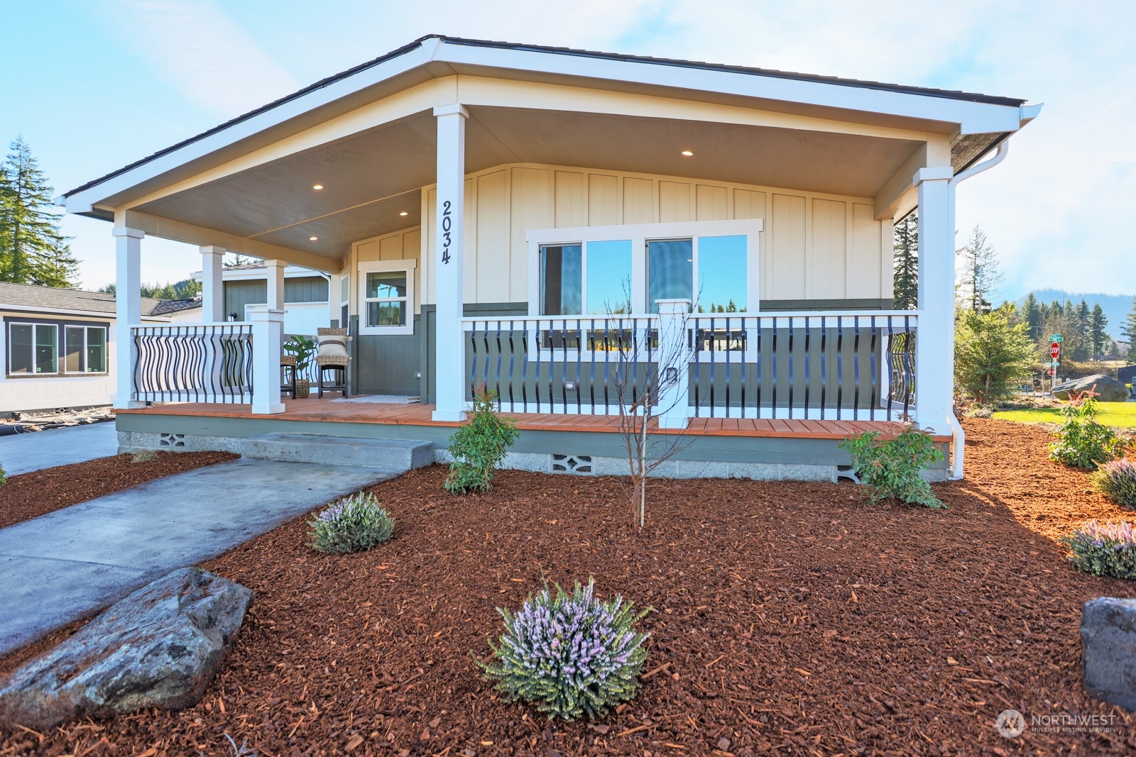 2034 Paradise Avenue Enumclaw WA 98022