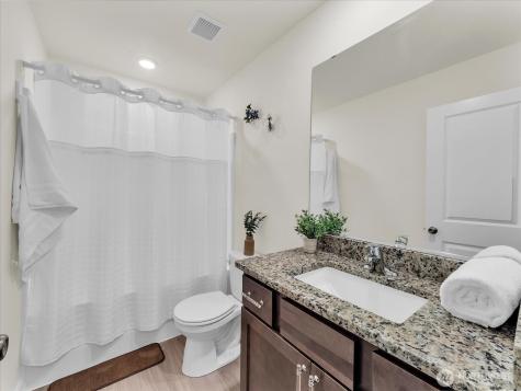 6412 121st Avenue E Puyallup WA 98372