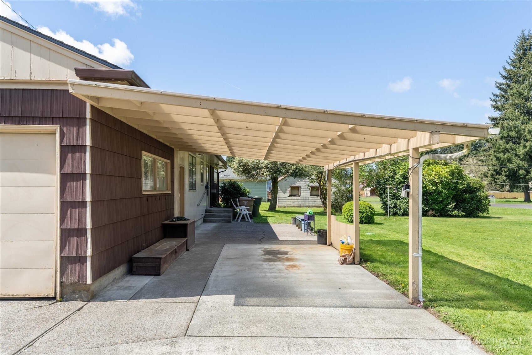 2014 Ocean Beach Highway Longview WA 98632