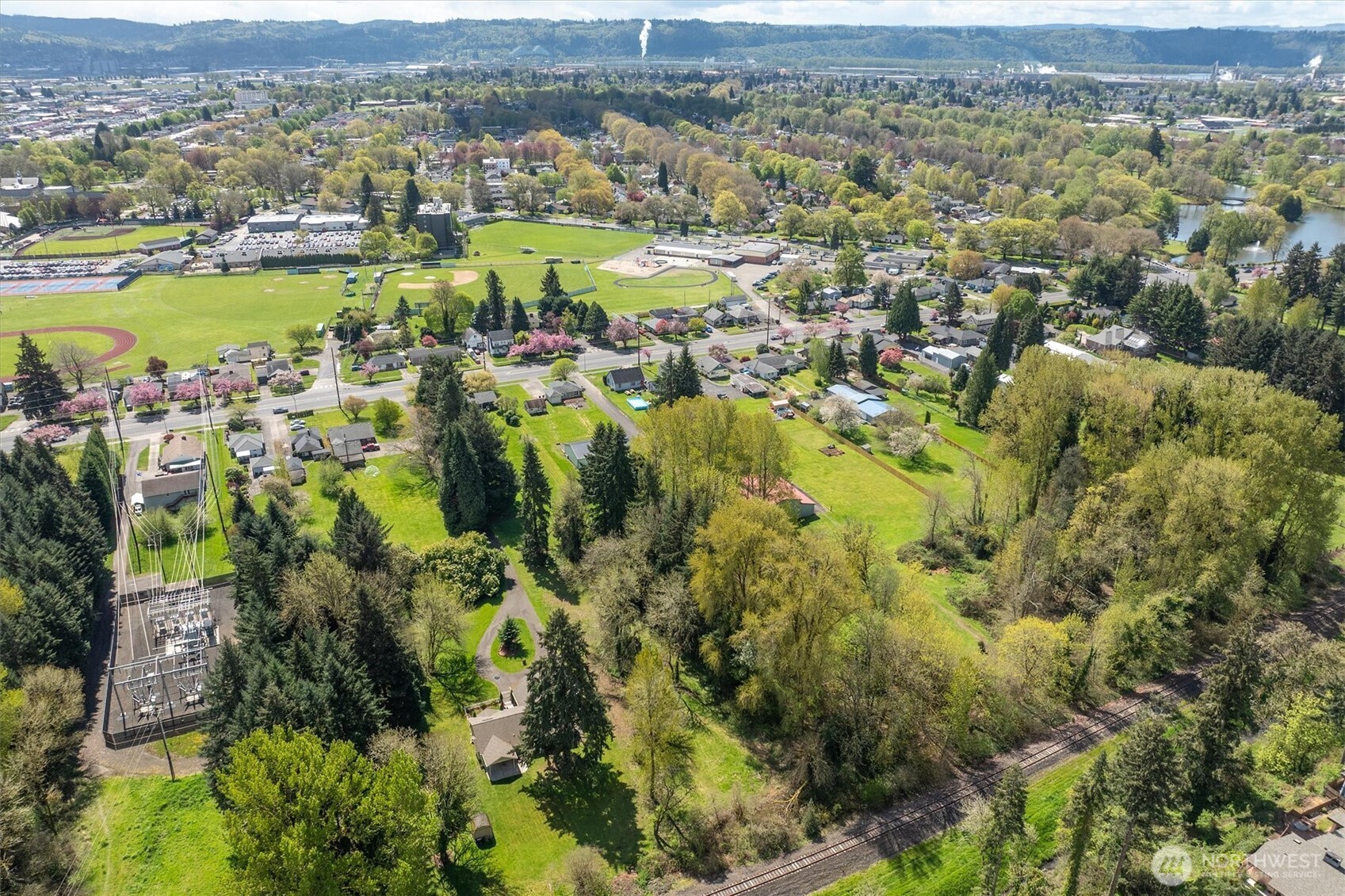 2014 Ocean Beach Highway Longview WA 98632