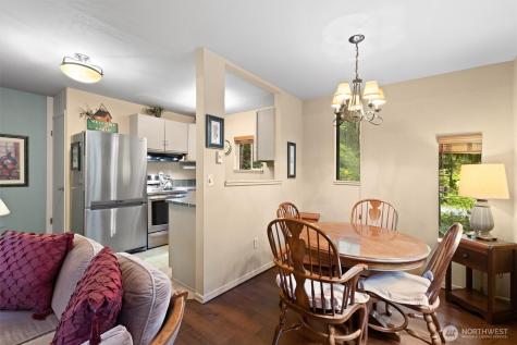 6989 Snoqualmie Place Glacier WA 98244