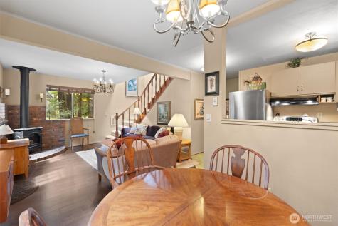 6989 Snoqualmie Place Glacier WA 98244