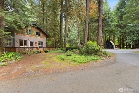 6989 Snoqualmie Place Glacier WA 98244