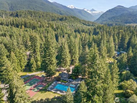 6989 Snoqualmie Place Glacier WA 98244