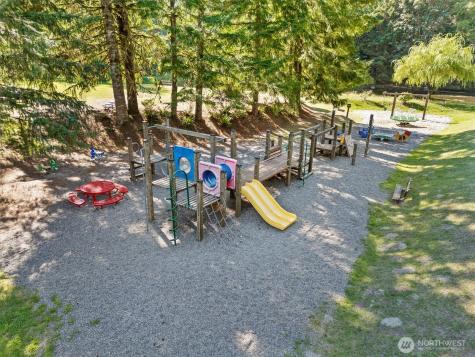 6989 Snoqualmie Place Glacier WA 98244