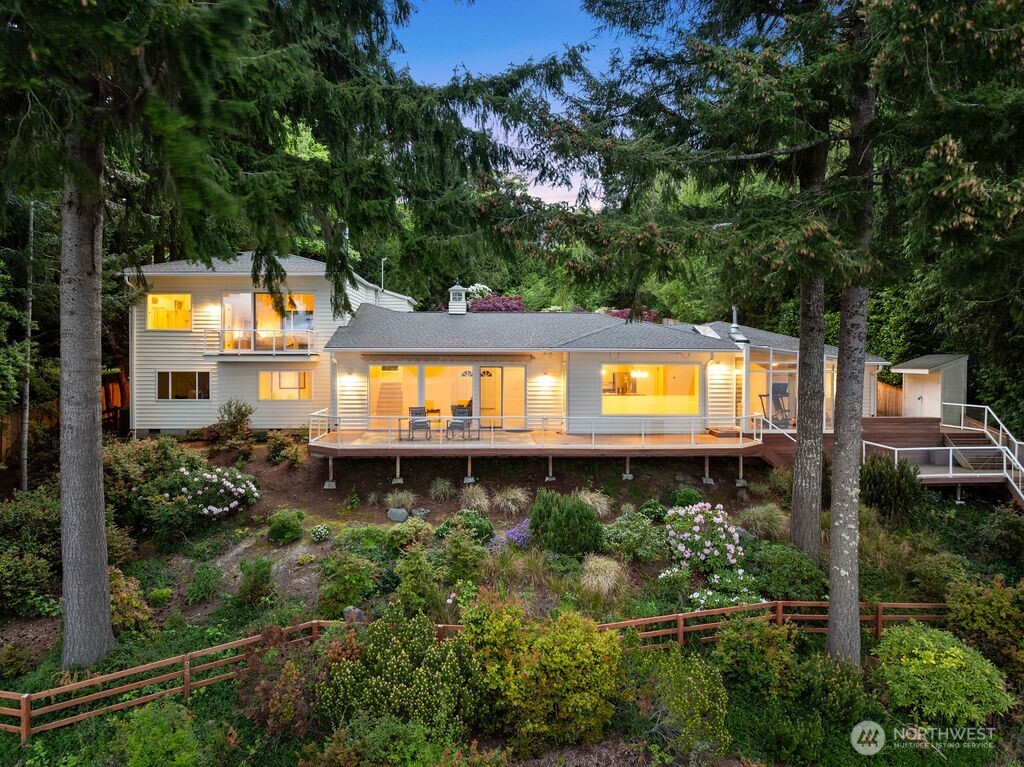 3236 Gravelly Beach Loop NW Olympia WA 98502