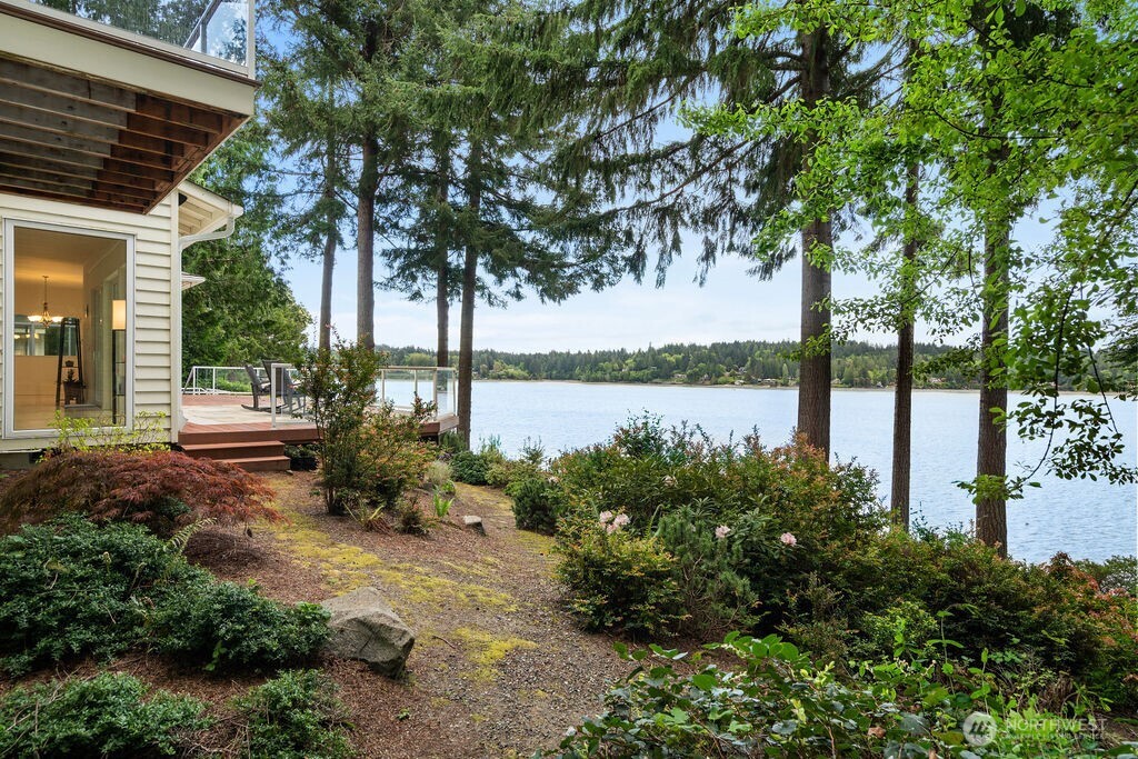 3236 Gravelly Beach Loop NW Olympia WA 98502