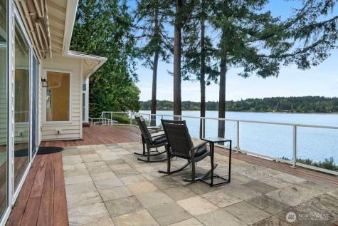 3236 Gravelly Beach Loop NW Olympia WA 98502