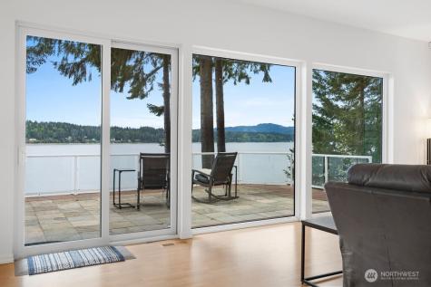 3236 Gravelly Beach Loop NW Olympia WA 98502
