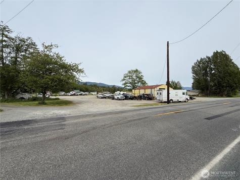 8713 F&s Grade Road Sedro Woolley WA 98284