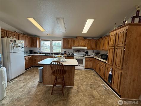 8713 F&s Grade Road Sedro Woolley WA 98284