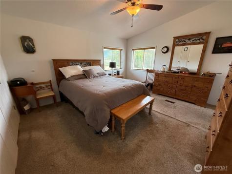 8713 F&s Grade Road Sedro Woolley WA 98284