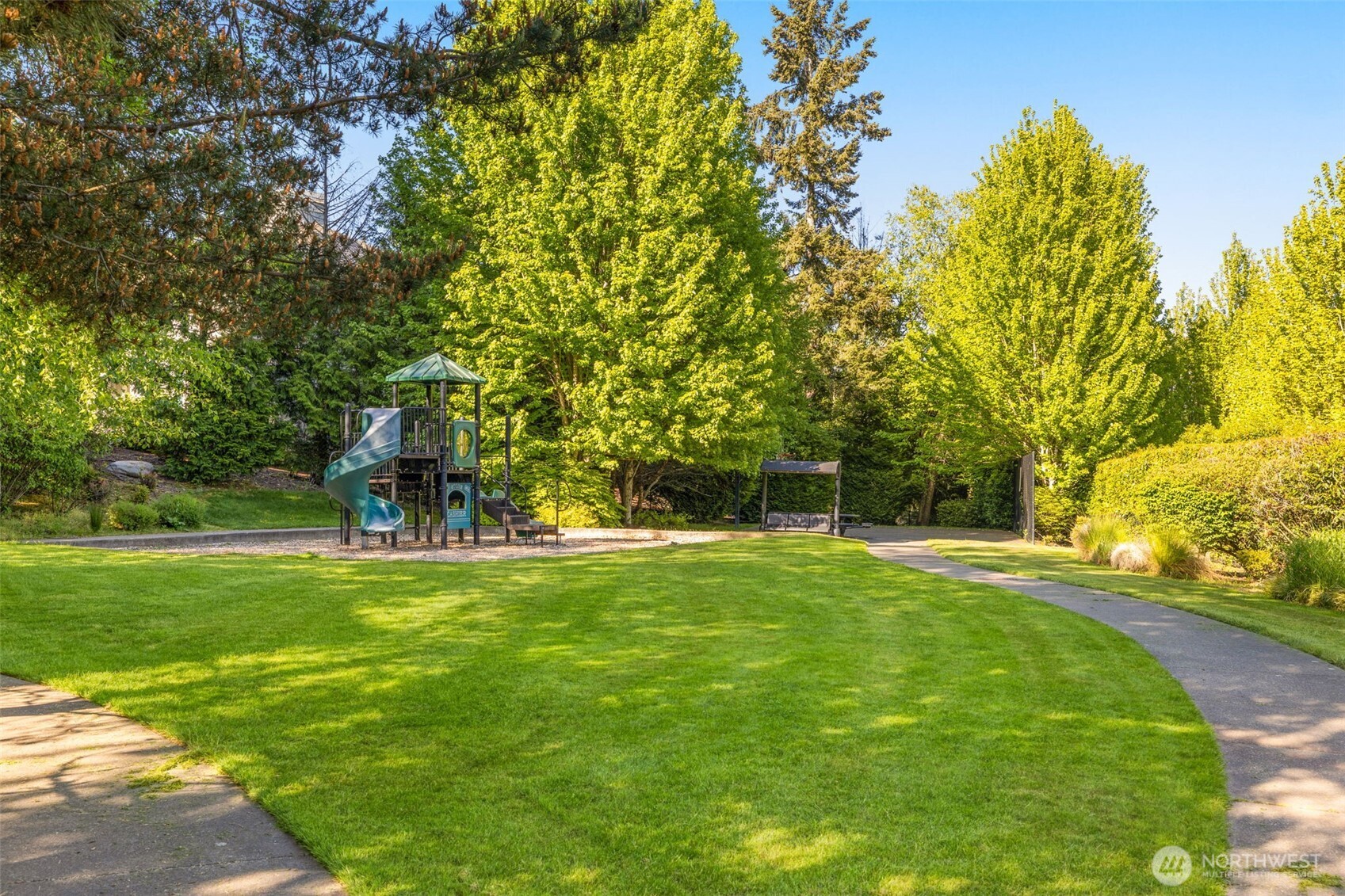 16159 SE 51st Place Bellevue WA 98006