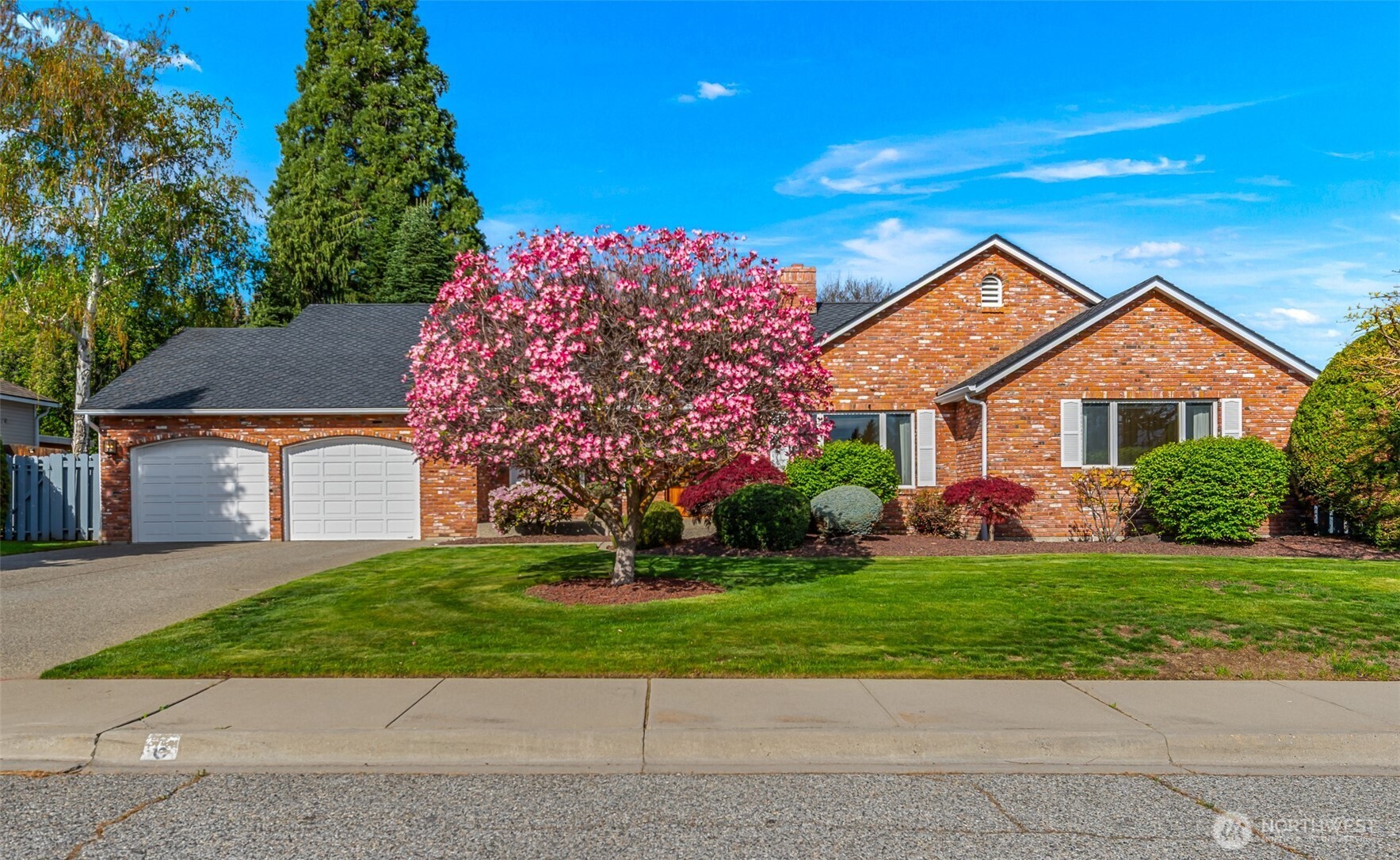 6 Sunburst Street Wenatchee WA 98801