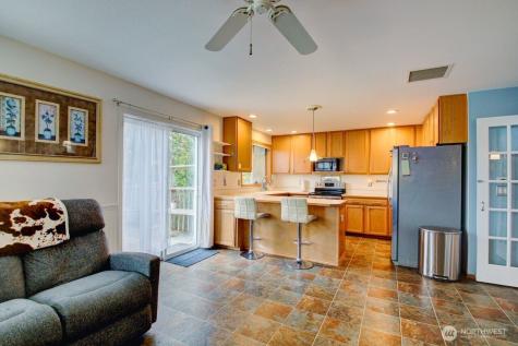 1711 25th H Court Anacortes WA 98221